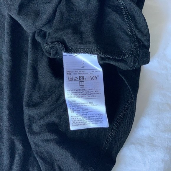 Old Navy Womens Open Front String Tie Black Short Sleeve Shirt Small 100% Rayon - Picture 5 of 5